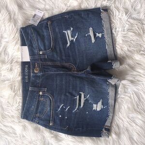 Maurices Boyfriend Distressed Blue Denim shorts, Size 0